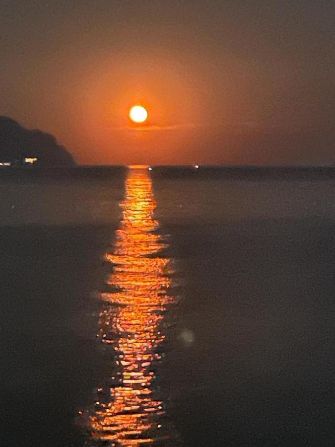 Apartmán Casa Orri Quinto Mare E Gaslini Janov Exteriér fotografie