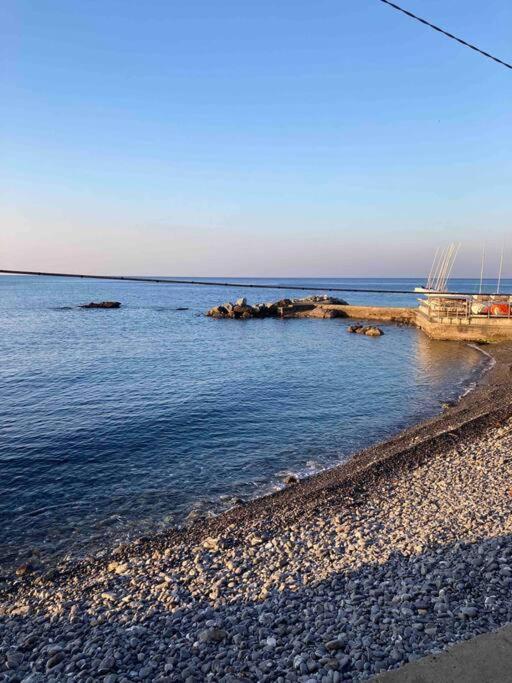 Apartmán Casa Orri Quinto Mare E Gaslini Janov Exteriér fotografie